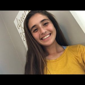 Meet your Posher, Samantha